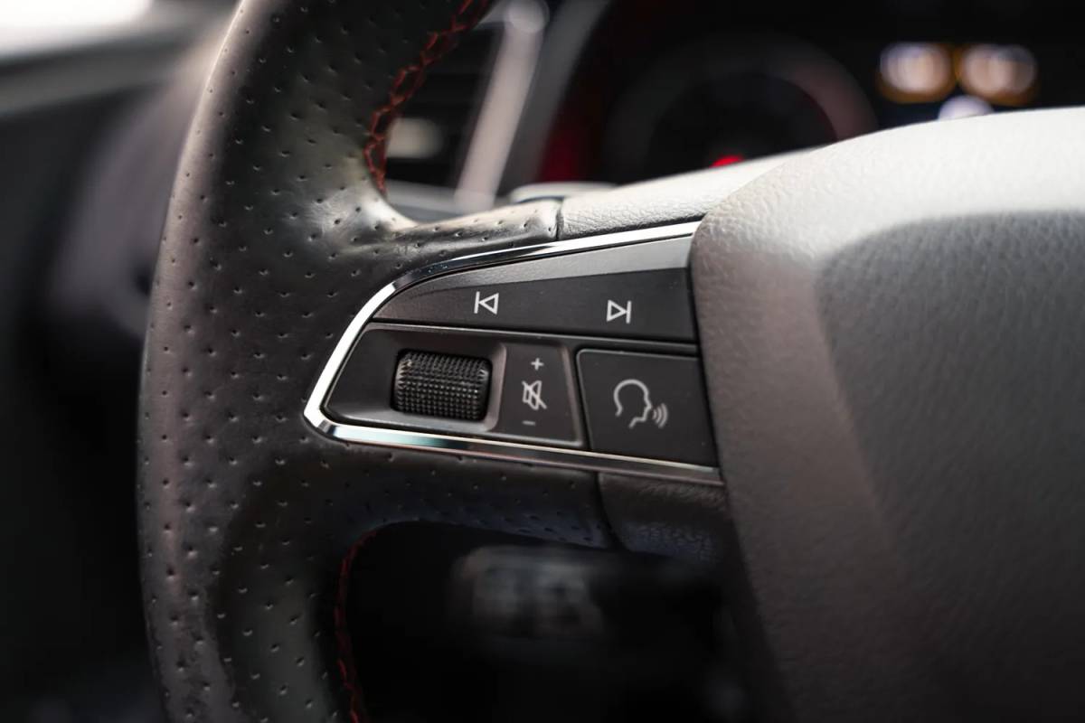 SEAT Leon Seat Leon 1.4 EcoTSI FR Aut Business Intense [ Panoramadak Beats Adapt cruise Carplay  ]