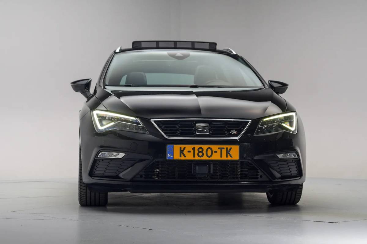 SEAT Leon Seat Leon 1.4 EcoTSI FR Aut Business Intense [ Panoramadak Beats Adapt cruise Carplay  ]
