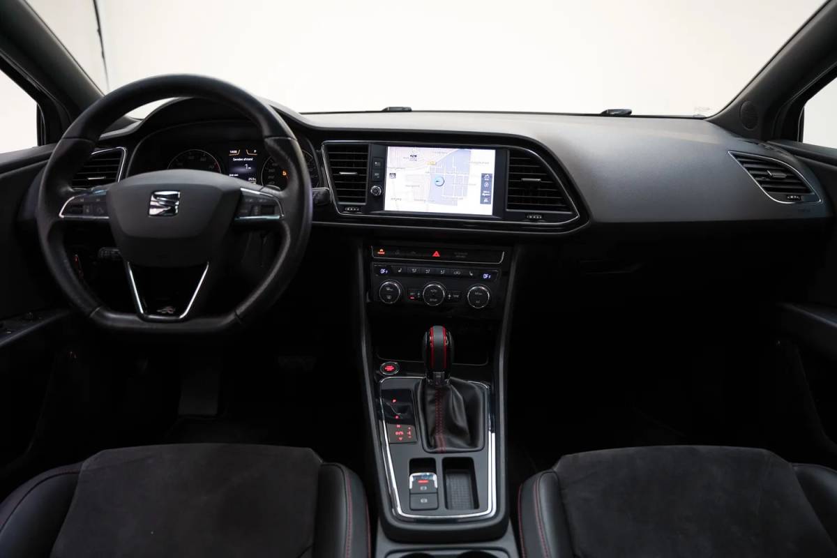 SEAT Leon Seat Leon 1.4 EcoTSI FR Aut Business Intense [ Panoramadak Beats Adapt cruise Carplay  ]