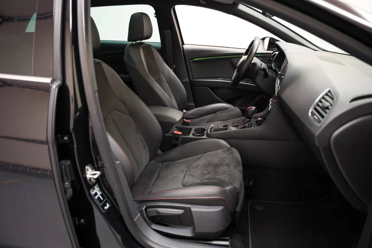 SEAT Leon Seat Leon 1.4 EcoTSI FR Aut Business Intense [ Panoramadak Beats Adapt cruise Carplay  ]