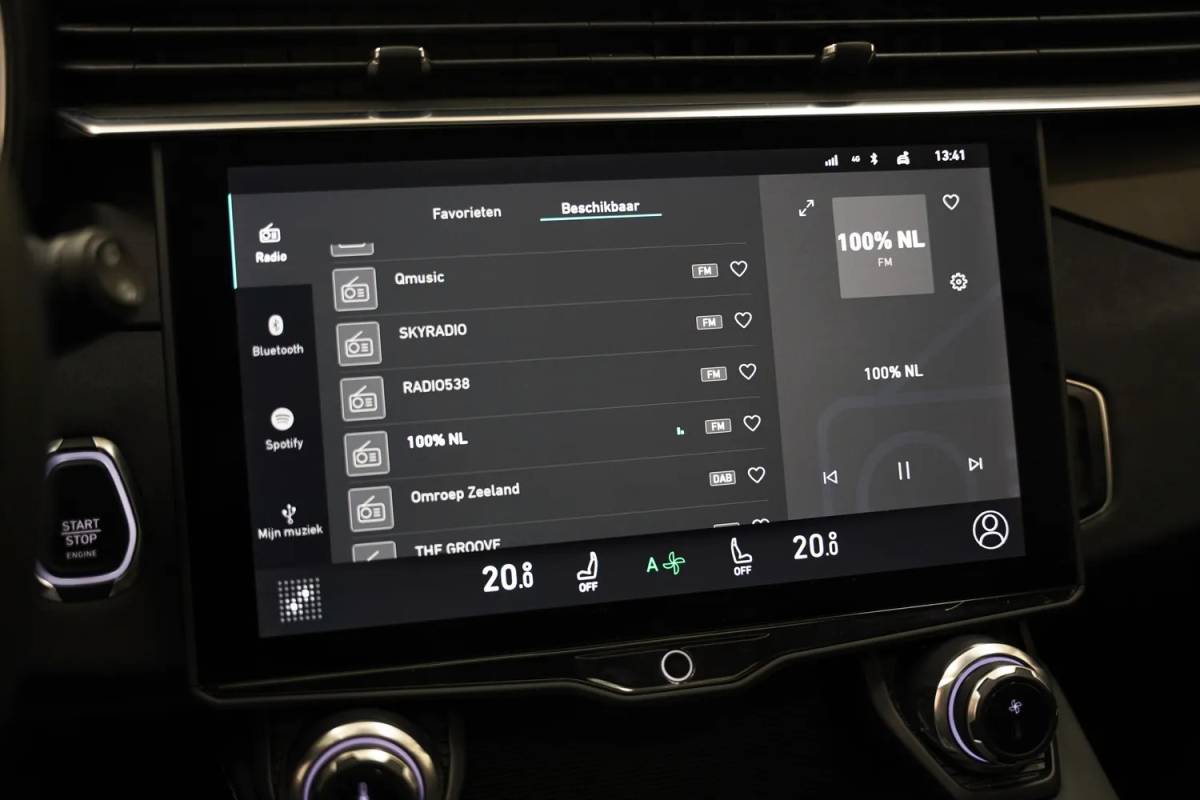 Lynk & Co 01 Lynk & Co 01 1.5 PHEV 6,6 kWh [ Pano Navi 360°cam Infinity-audio ]
