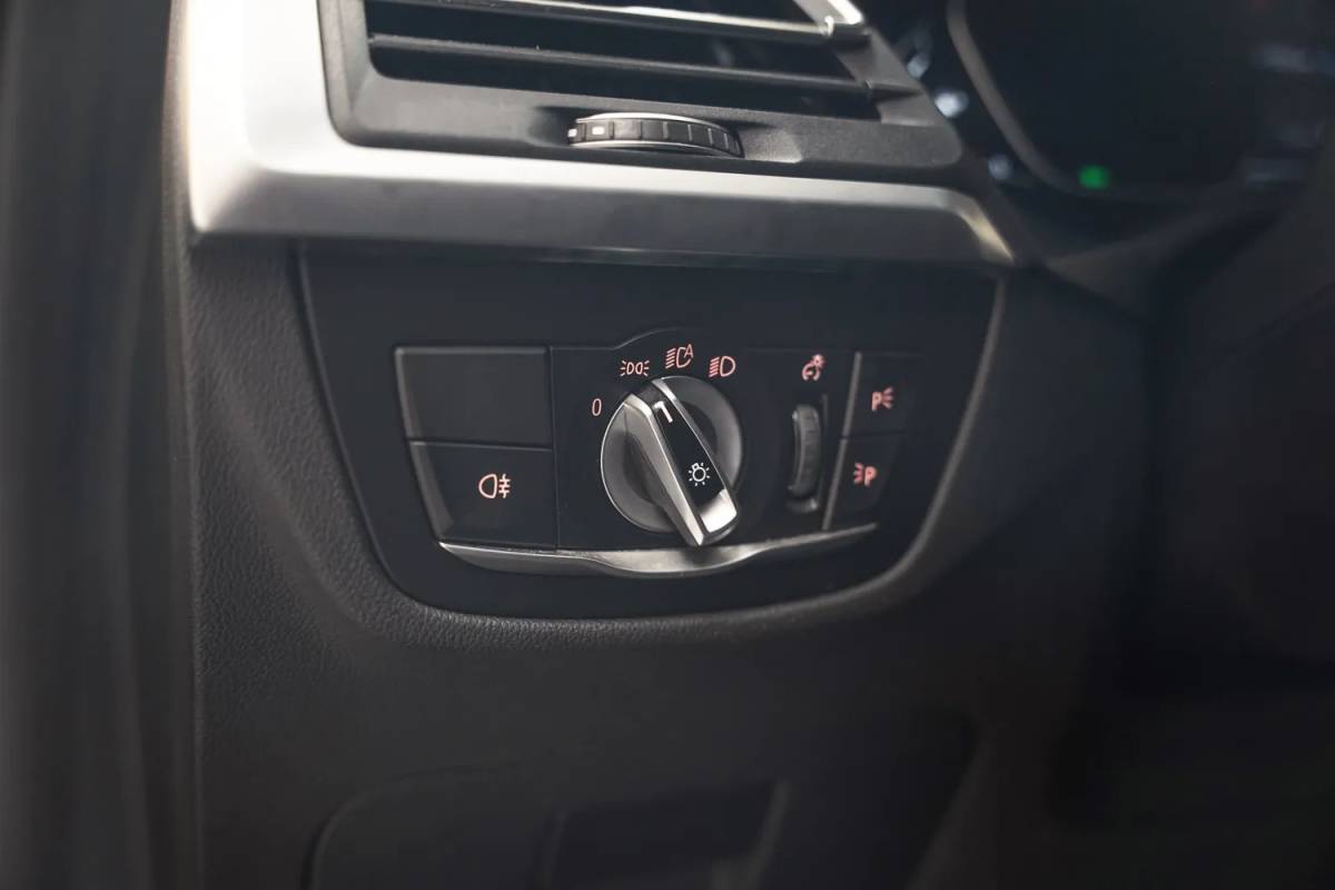 BMW X3 BMW X3 xDrive30e Executive [ LED Camera Leder Sportstoelen Stoelverwarming ]