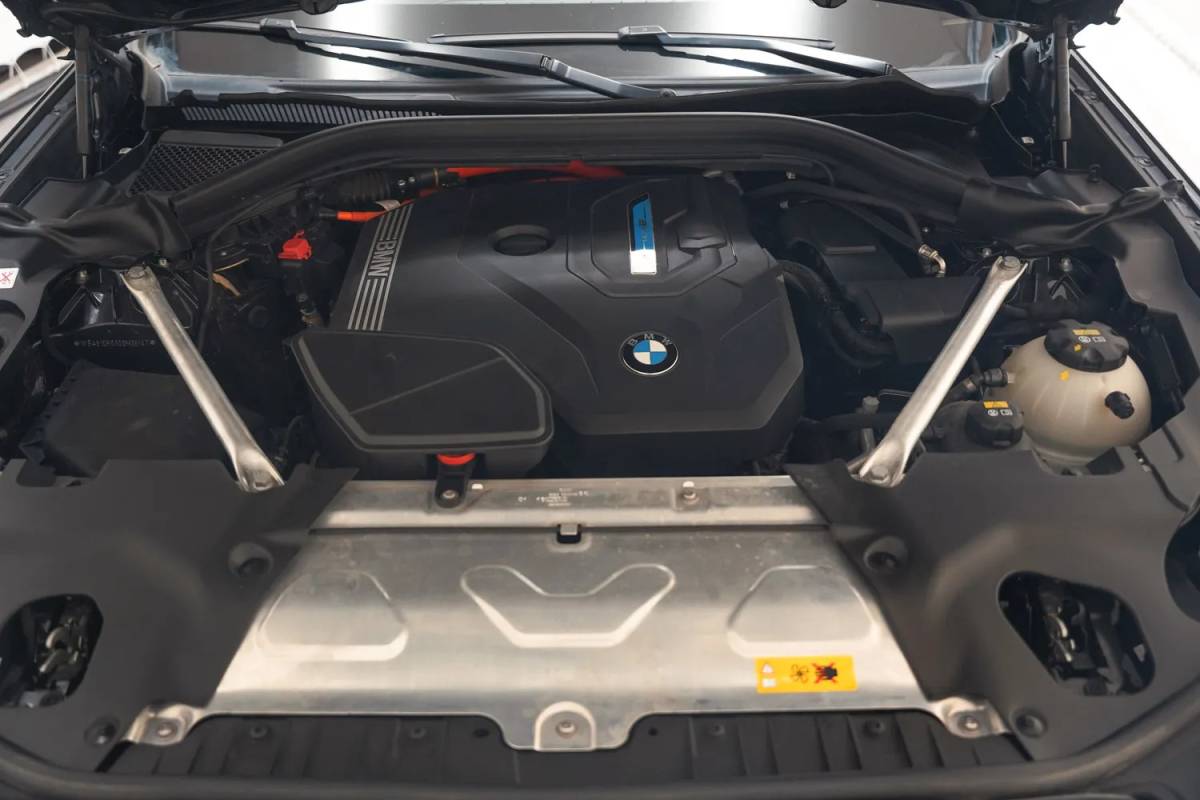 BMW X3 BMW X3 xDrive30e Executive [ LED Camera Leder Sportstoelen Stoelverwarming ]