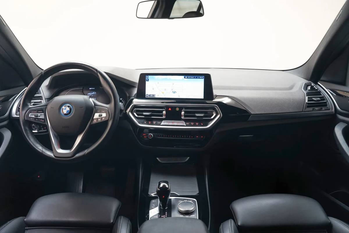 BMW X3 BMW X3 xDrive30e Executive [ LED Camera Leder Sportstoelen Stoelverwarming ]