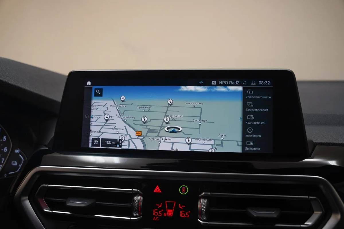 BMW X3 BMW X3 xDrive30e Executive [ LED Camera Leder Sportstoelen Stoelverwarming ]