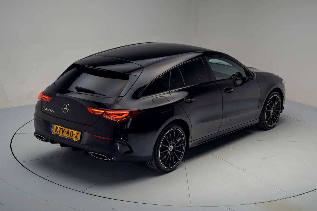 Mercedes-Benz CLA Mercedes-Benz CLA-Klasse 250e AMG Line Night [ Sfeerlicht Widescreen Navi Camera Stoelverwarming ]