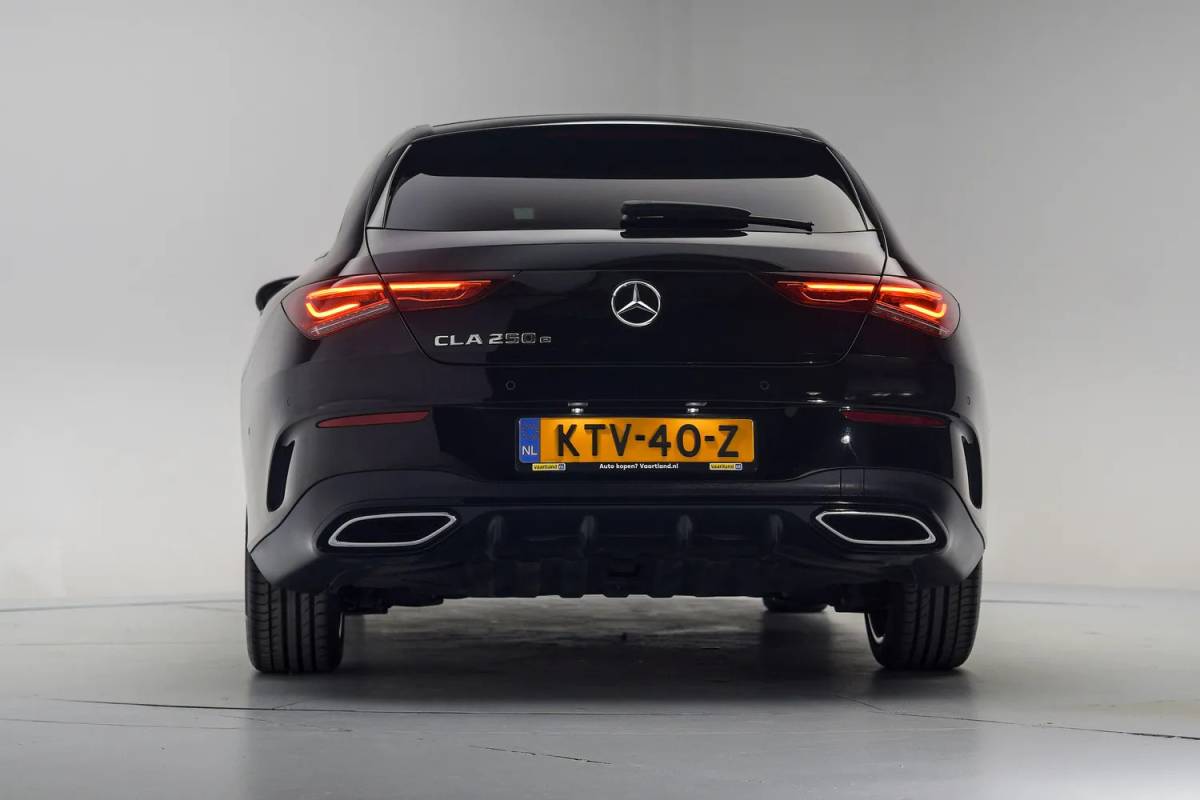 Mercedes-Benz CLA Mercedes-Benz CLA-Klasse 250e AMG Line Night [ Sfeerlicht Widescreen Navi Camera Stoelverwarming ]