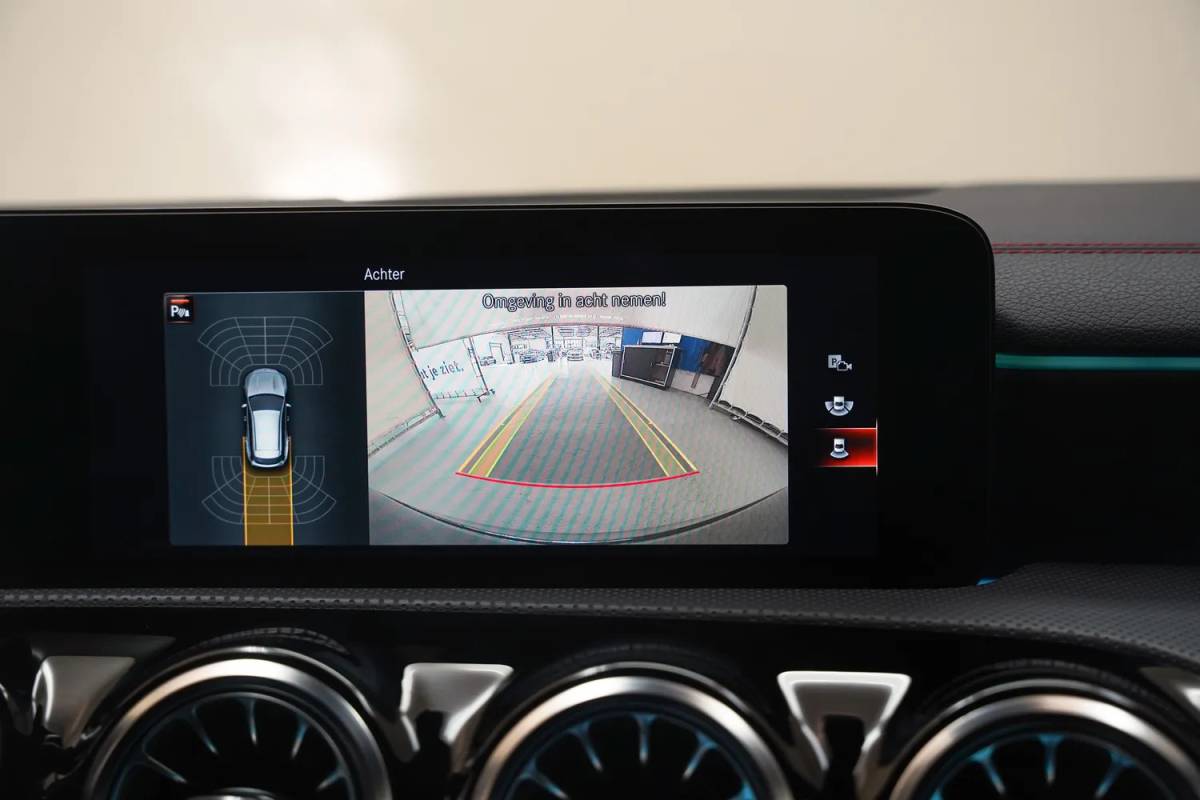 Mercedes-Benz CLA Mercedes-Benz CLA-Klasse 250e AMG Line Night [ Sfeerlicht Widescreen Navi Camera Stoelverwarming ]
