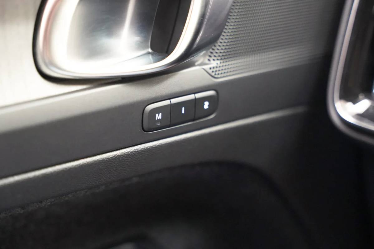 Volvo XC40 Volvo XC40 T4 Recharge Inscription Aut. [ Leder Stoelverwarming Camera ]