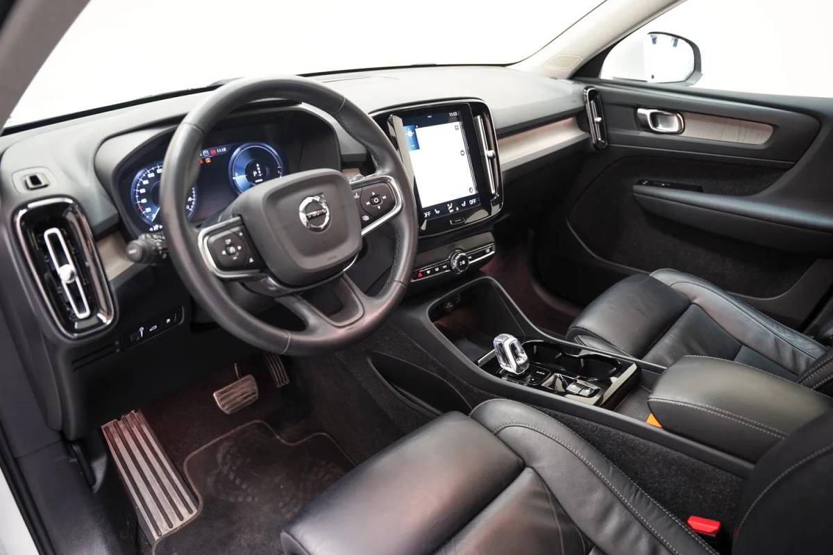 Volvo XC40 Volvo XC40 T4 Recharge Inscription Aut. [ Leder Stoelverwarming Camera ]