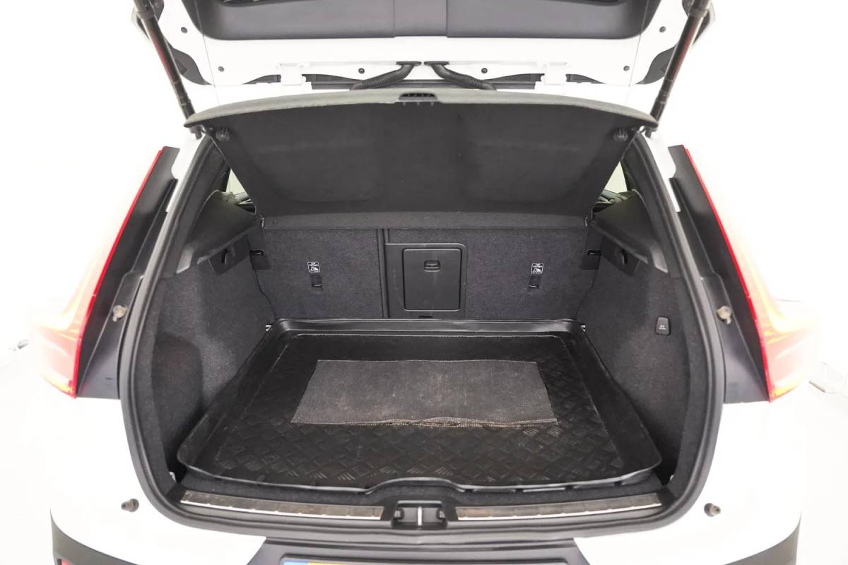 Volvo XC40 Volvo XC40 T4 Recharge Inscription Aut. [ Leder Stoelverwarming Camera ]