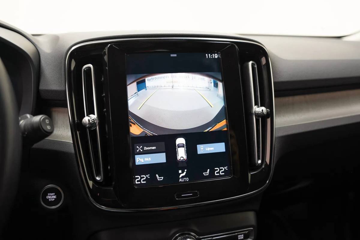 Volvo XC40 Volvo XC40 T4 Recharge Inscription Aut. [ Leder Stoelverwarming Camera ]