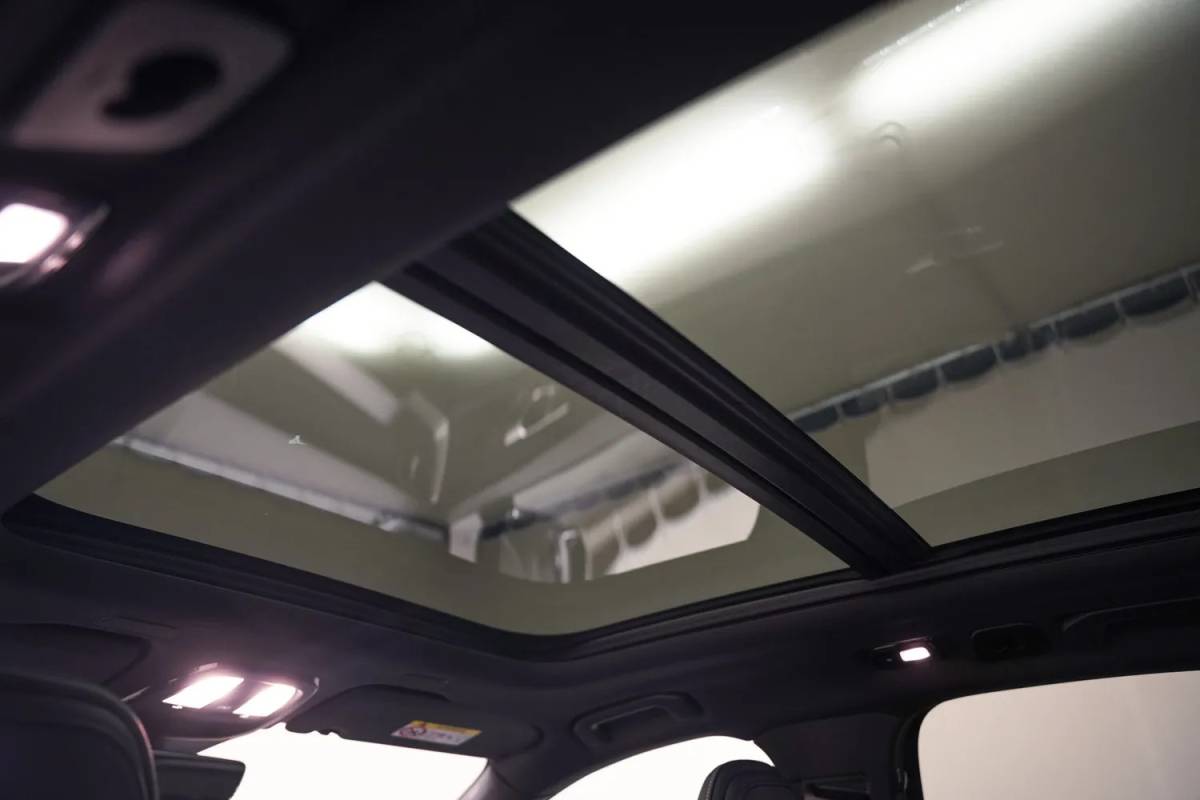 Volvo XC60 Volvo XC60 T6 R-Design FACELIFT Aut. [ Panoramadak H/K Camera Trekhaak ]