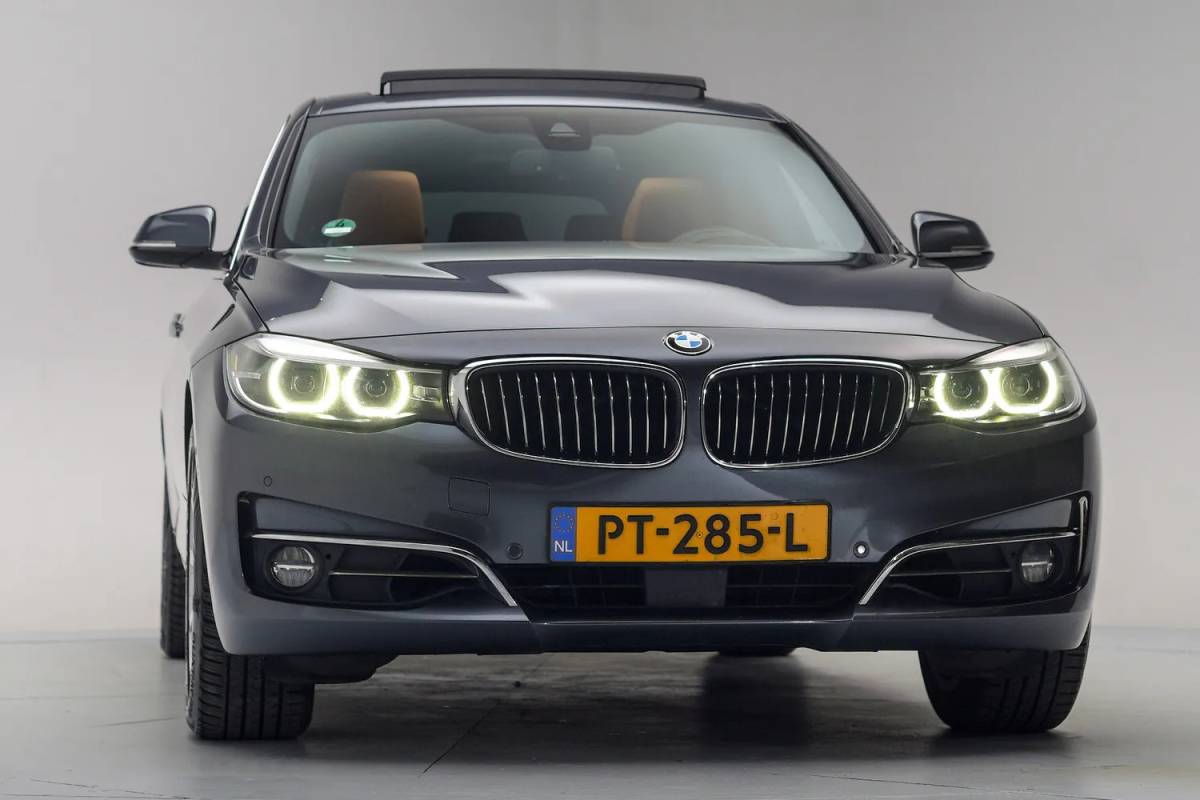 BMW 3 Serie BMW 3-serie GT 320i High Executive Aut. [ Panorama Adapt.cruise Leder Head-up ]