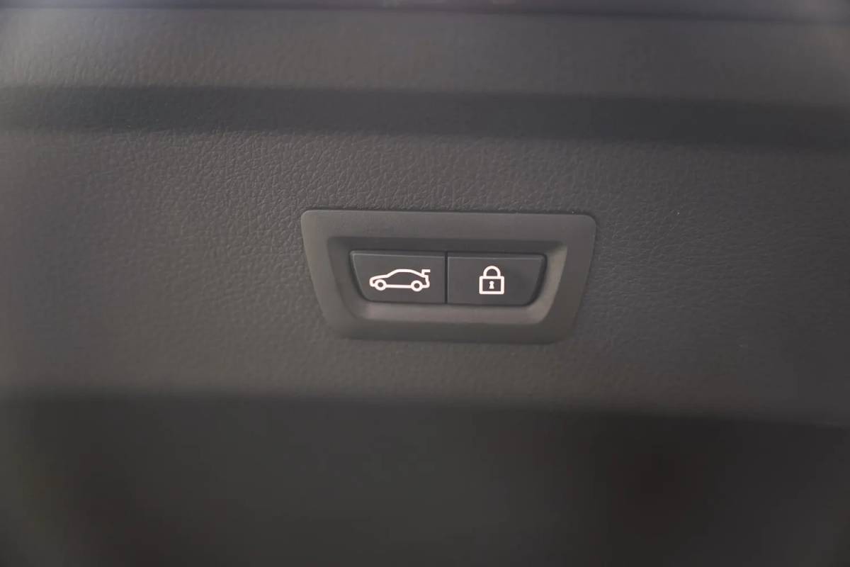 BMW 3 Serie BMW 3-serie GT 320i High Executive Aut. [ Panorama Adapt.cruise Leder Head-up ]