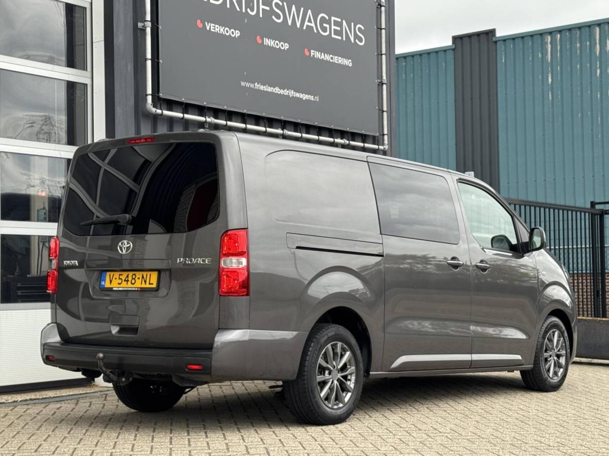 Toyota ProAce Toyota ProAce Worker 2.0 D-4D Professional Long Dubbele Cabine