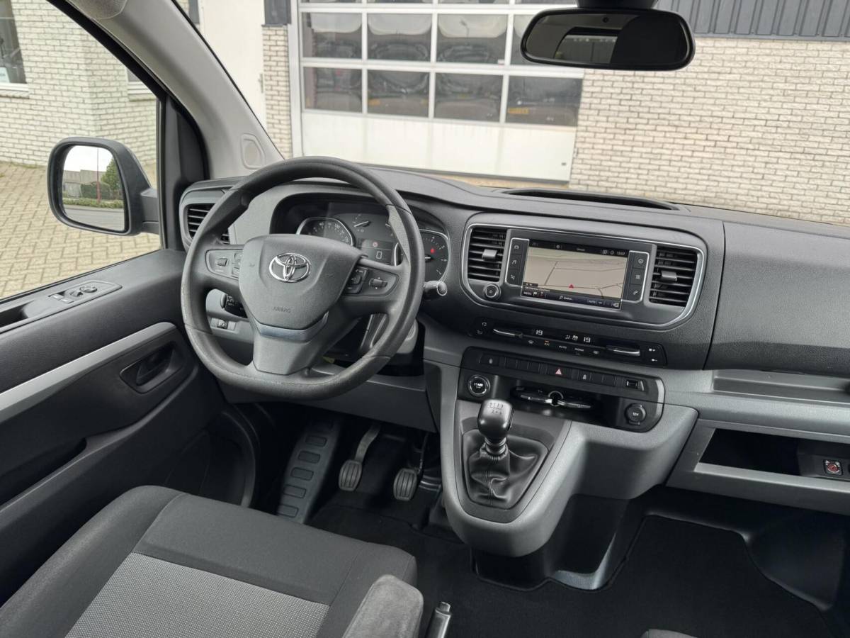 Toyota ProAce Toyota ProAce Worker 2.0 D-4D Professional Long Dubbele Cabine
