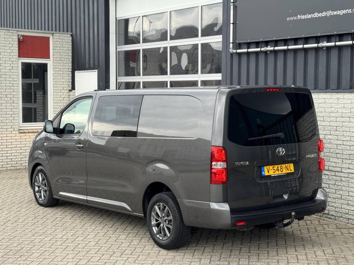 Toyota ProAce Toyota ProAce Worker 2.0 D-4D Professional Long Dubbele Cabine