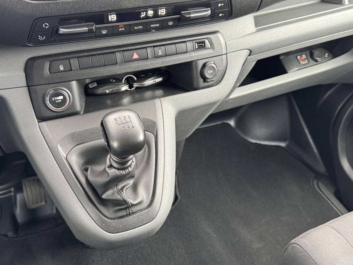 Toyota ProAce Toyota ProAce Worker 2.0 D-4D Professional Long Dubbele Cabine