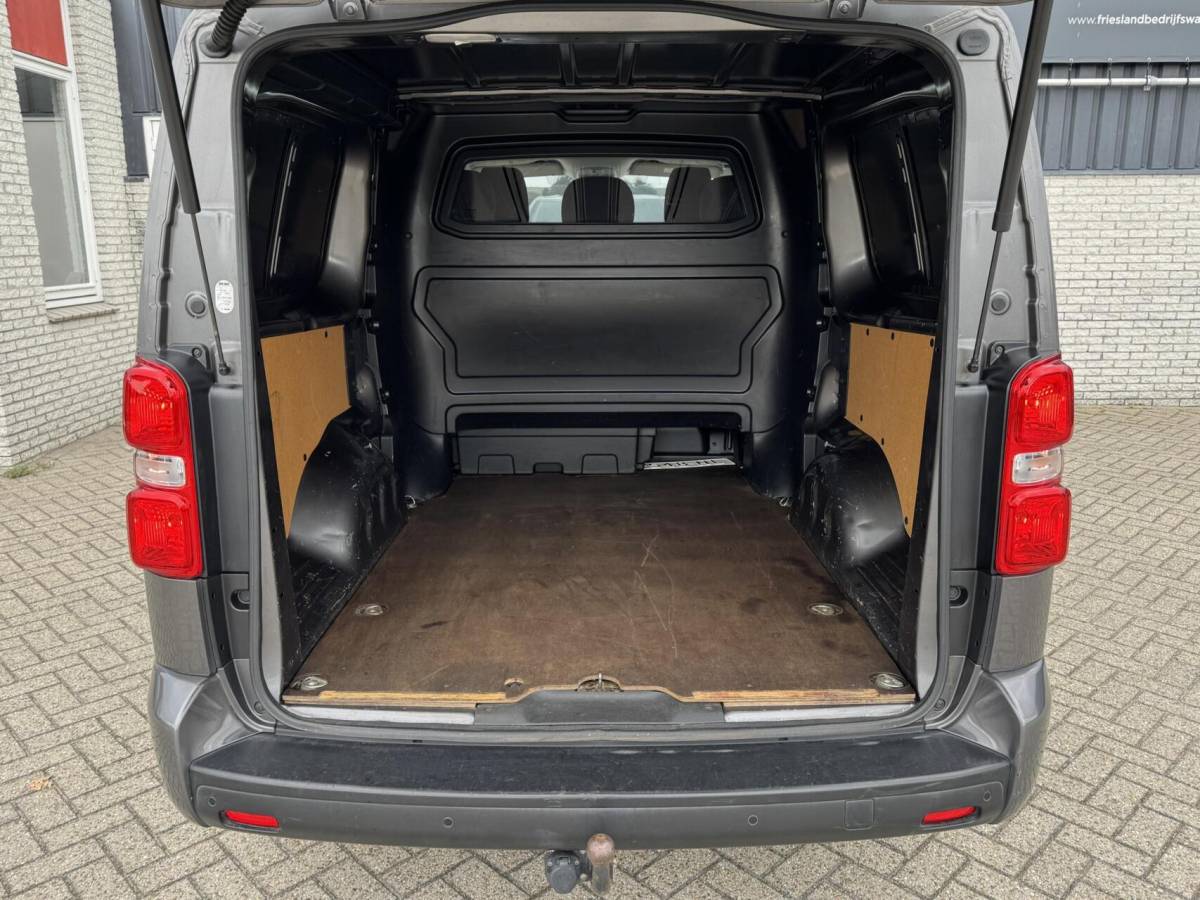 Toyota ProAce Toyota ProAce Worker 2.0 D-4D Professional Long Dubbele Cabine