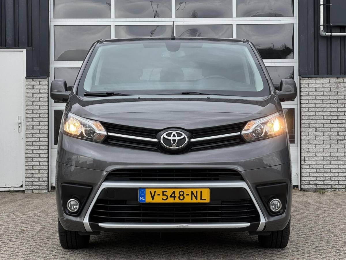 Toyota ProAce Toyota ProAce Worker 2.0 D-4D Professional Long Dubbele Cabine
