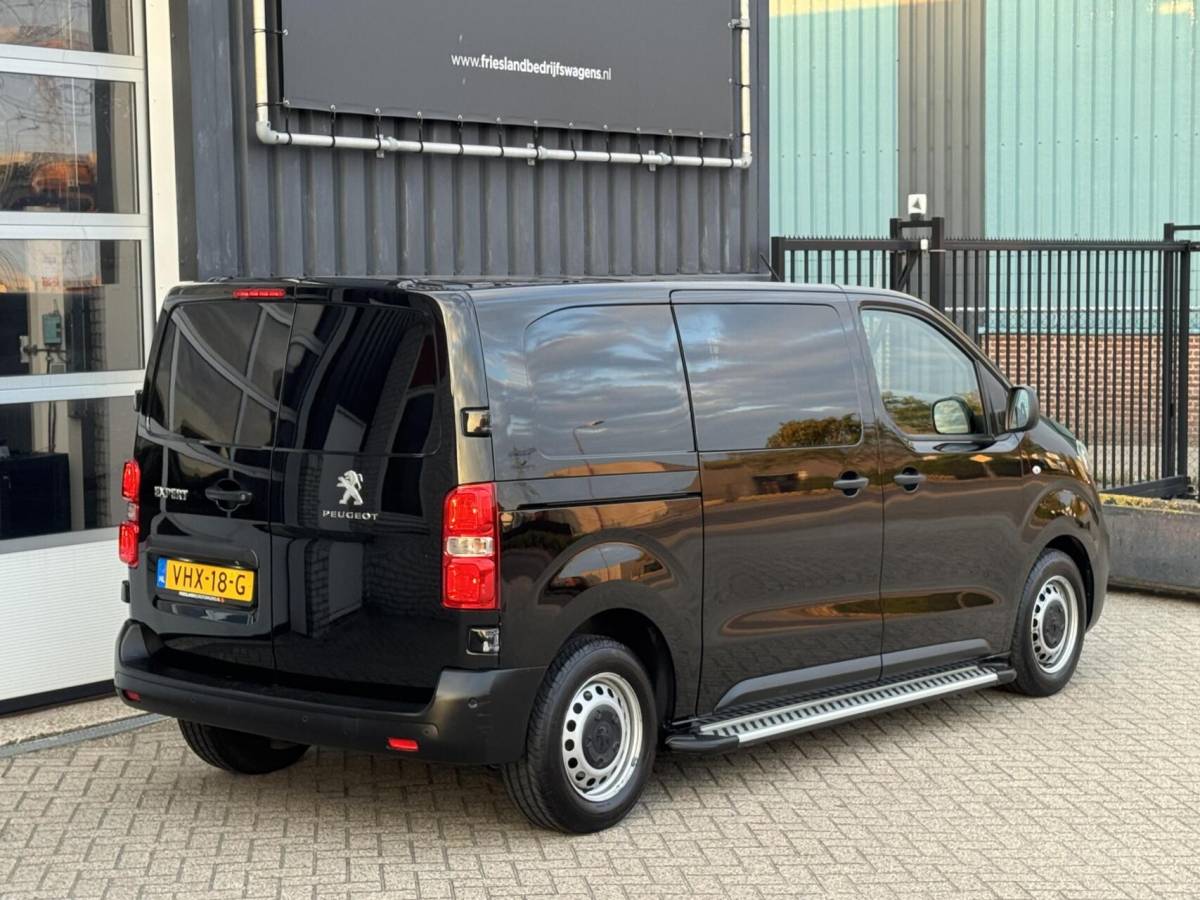 Peugeot Expert Peugeot Expert 2.0 123pk Standard Premium Carplay/Adapt.Cruise/Camera/Navi/Head-up