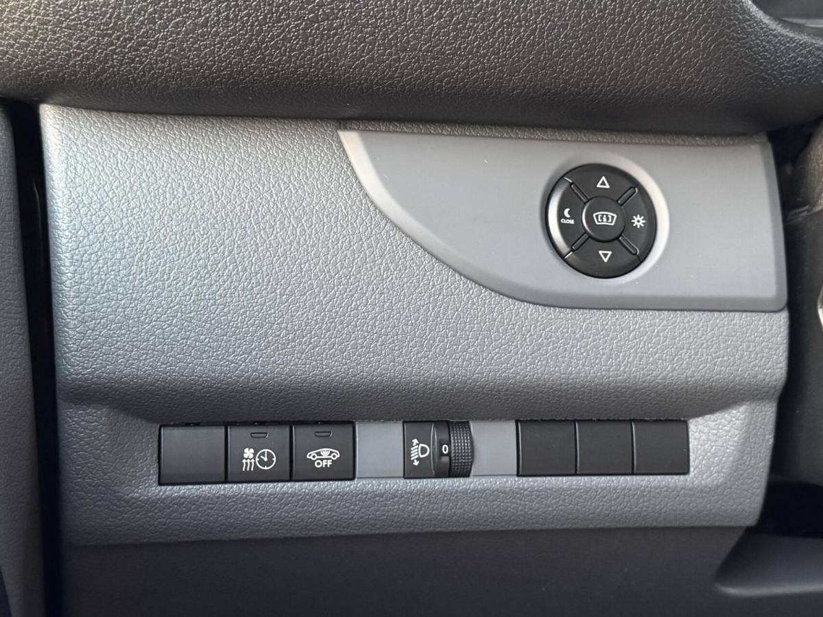 Peugeot Expert Peugeot Expert 2.0 123pk Standard Premium Carplay/Adapt.Cruise/Camera/Navi/Head-up