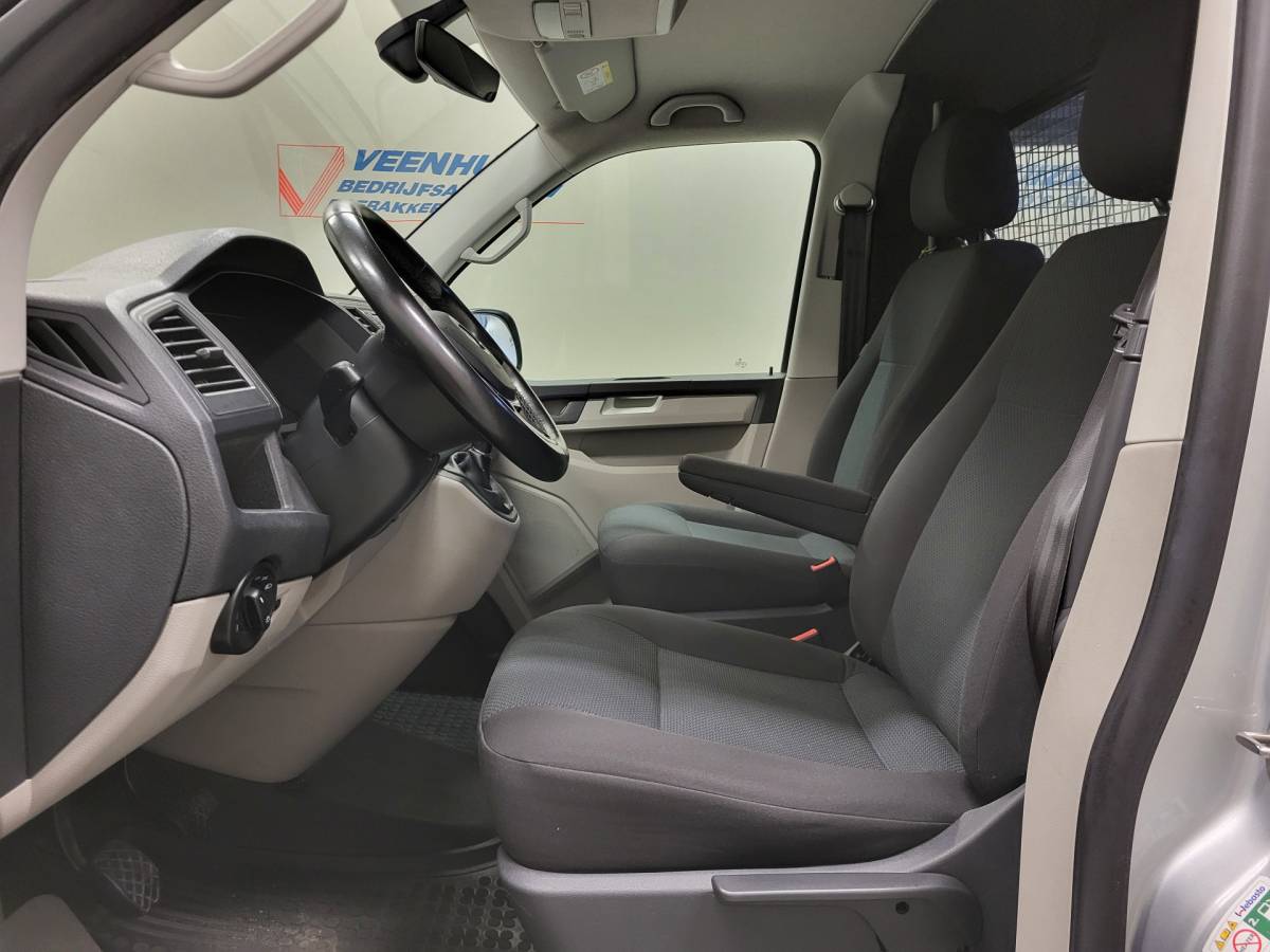 Volkswagen Transporter Volkswagen Transporter 2.0TSI 150pk Benzine!