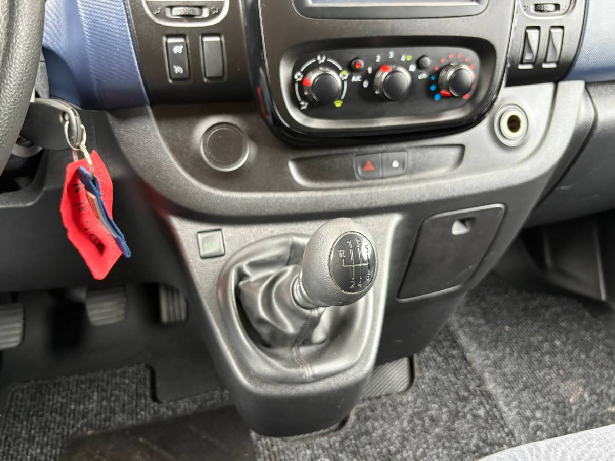 Opel Vivaro Opel Vivaro 1.6 CDTI L1H1 Sport|NAP|*Dubbele schuifdeur*airco|cruise|achteruitrijcamera|navi|bluetooth|parkeersensoren|EURO6
