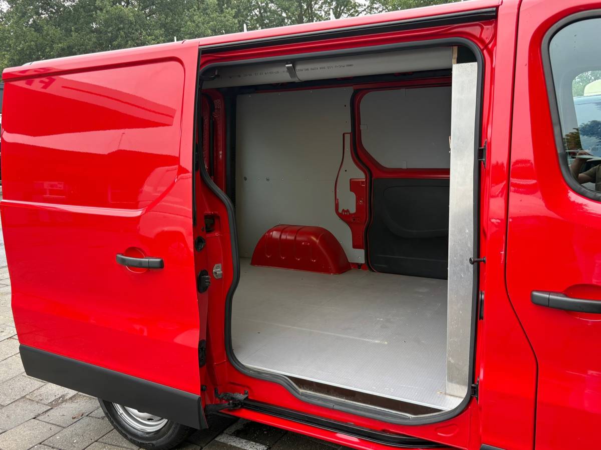 Opel Vivaro Opel Vivaro 1.6 CDTI L1H1 Sport|NAP|*Dubbele schuifdeur*airco|cruise|achteruitrijcamera|navi|bluetooth|parkeersensoren|EURO6