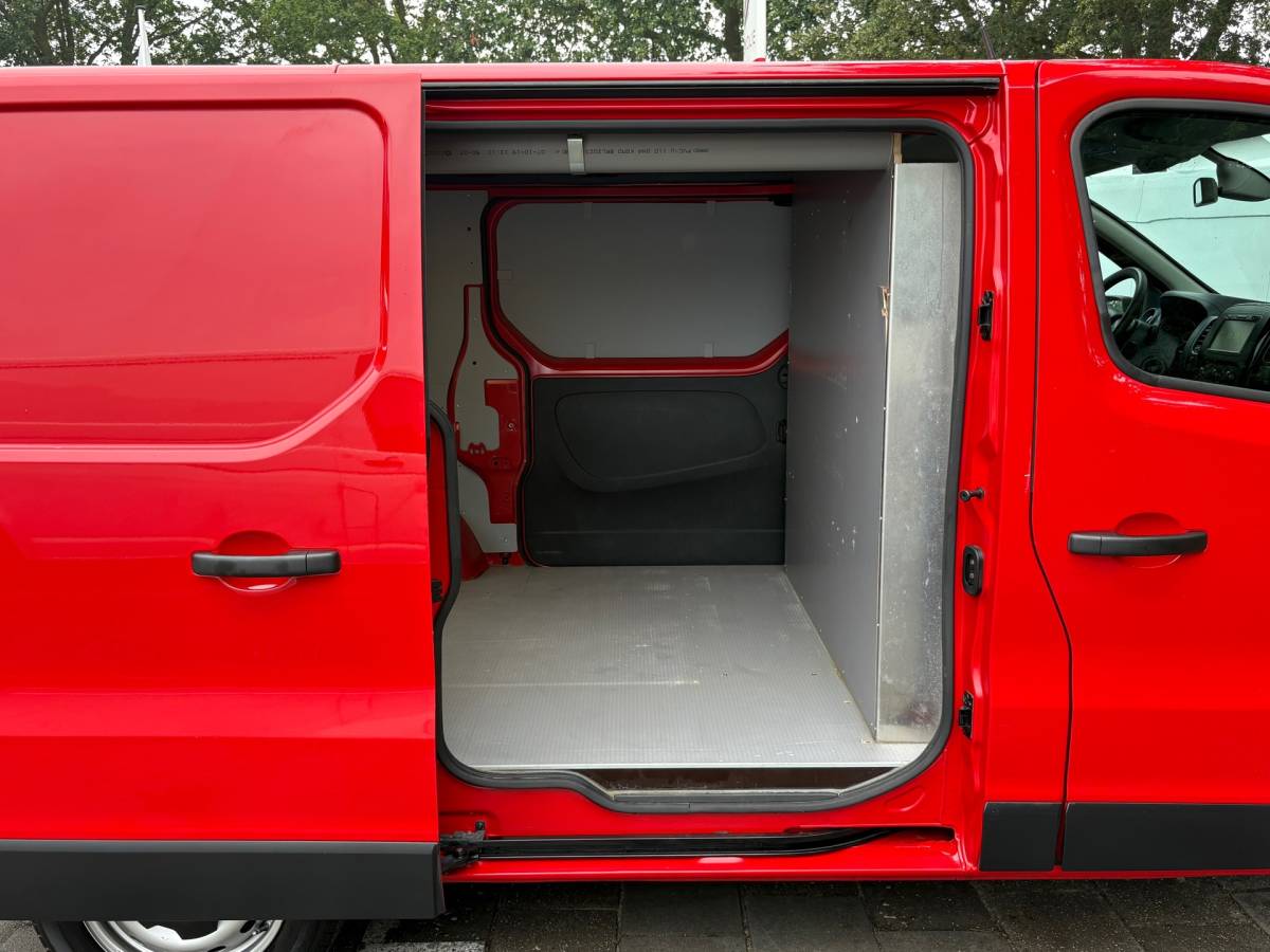Opel Vivaro Opel Vivaro 1.6 CDTI L1H1 Sport|NAP|*Dubbele schuifdeur*airco|cruise|achteruitrijcamera|navi|bluetooth|parkeersensoren|EURO6