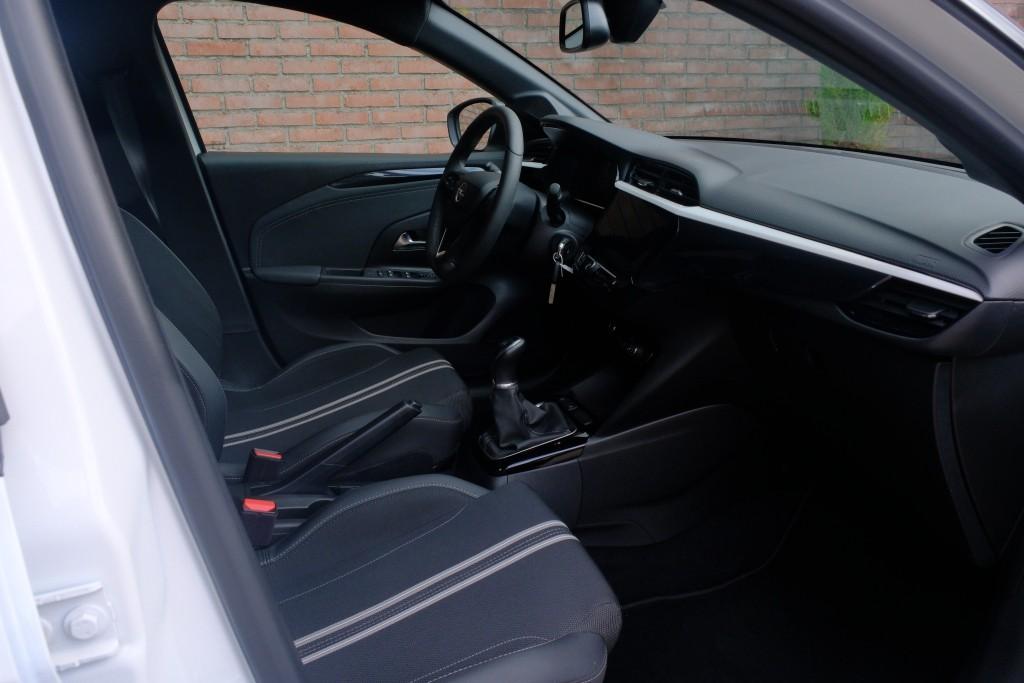 Opel Corsa Opel Corsa 1.2 75pk GS | Private Lease vanaf € 369,- p.m.