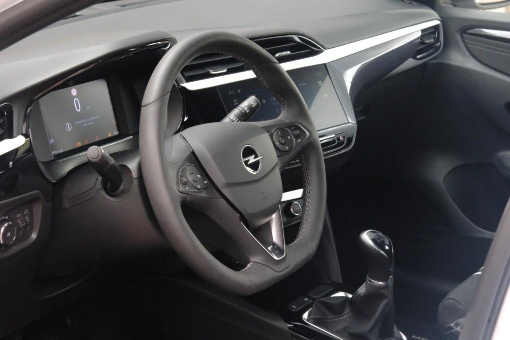 Opel Corsa Opel Corsa 1.2 75pk GS | Private Lease vanaf € 369,- p.m.
