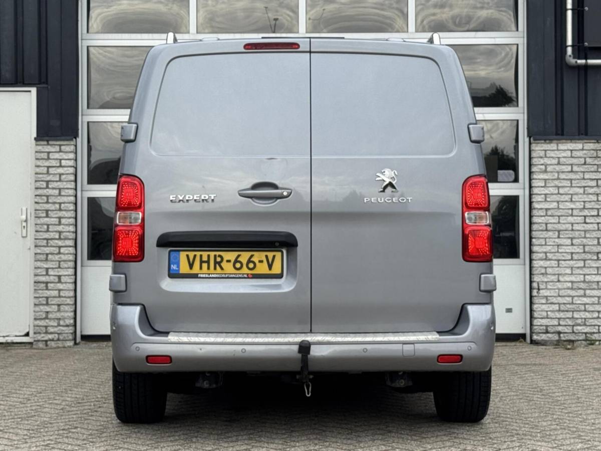 Peugeot Expert Peugeot Expert 2.0 180pk Standard Sport Trekhaak/Carplay/Camera/Headup/Leder/Xenon/Adapt.Cruise
