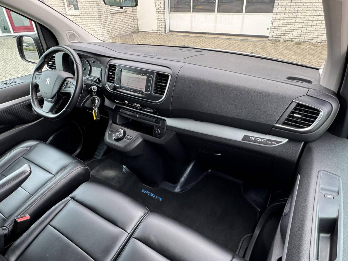 Peugeot Expert Peugeot Expert 2.0 180pk Standard Sport Trekhaak/Carplay/Camera/Headup/Leder/Xenon/Adapt.Cruise