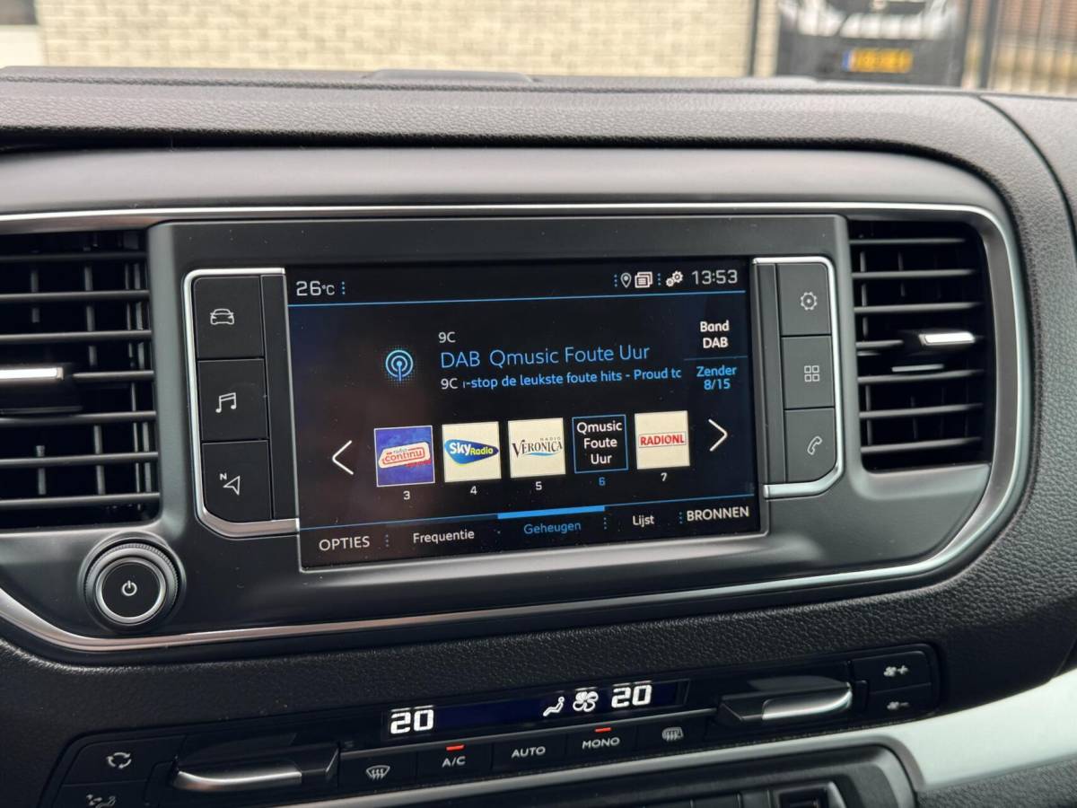 Peugeot Expert Peugeot Expert 2.0 180pk Standard Sport Trekhaak/Carplay/Camera/Headup/Leder/Xenon/Adapt.Cruise