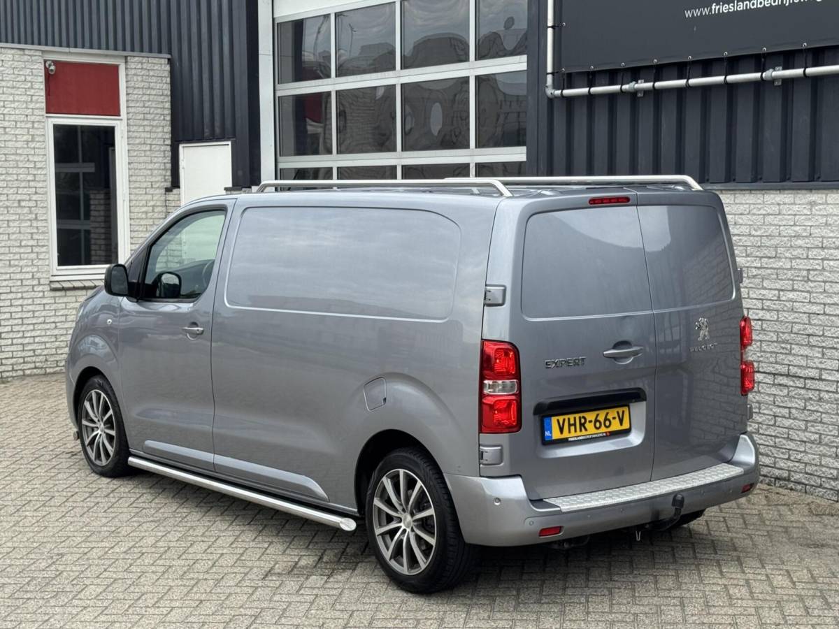 Peugeot Expert Peugeot Expert 2.0 180pk Standard Sport Trekhaak/Carplay/Camera/Headup/Leder/Xenon/Adapt.Cruise