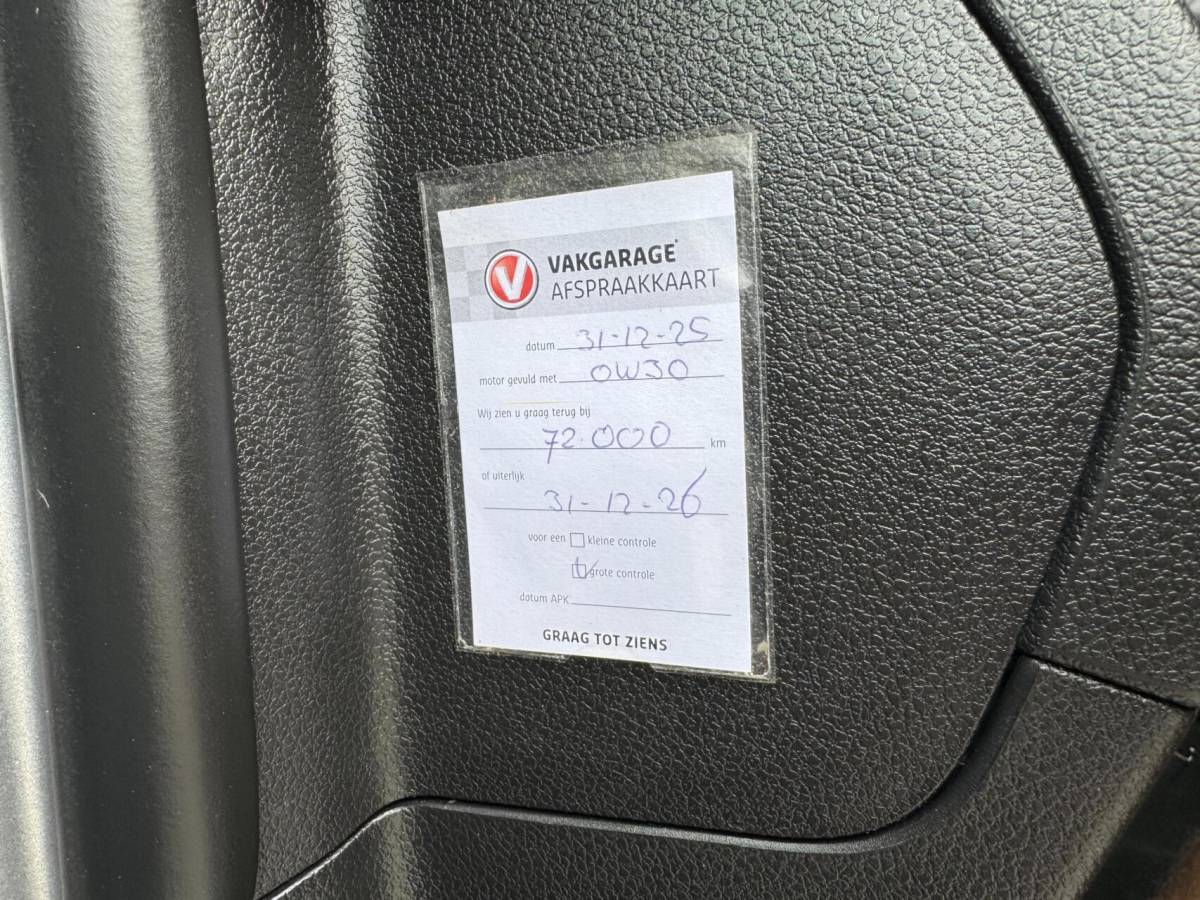 Peugeot Expert Peugeot Expert 2.0 180pk Standard Sport Trekhaak/Carplay/Camera/Headup/Leder/Xenon/Adapt.Cruise