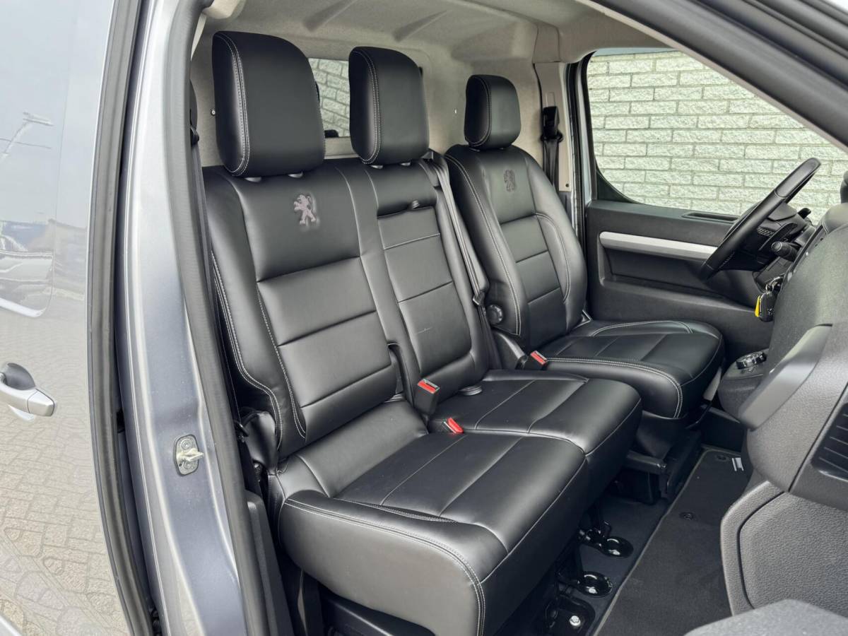 Peugeot Expert Peugeot Expert 2.0 180pk Standard Sport Trekhaak/Carplay/Camera/Headup/Leder/Xenon/Adapt.Cruise