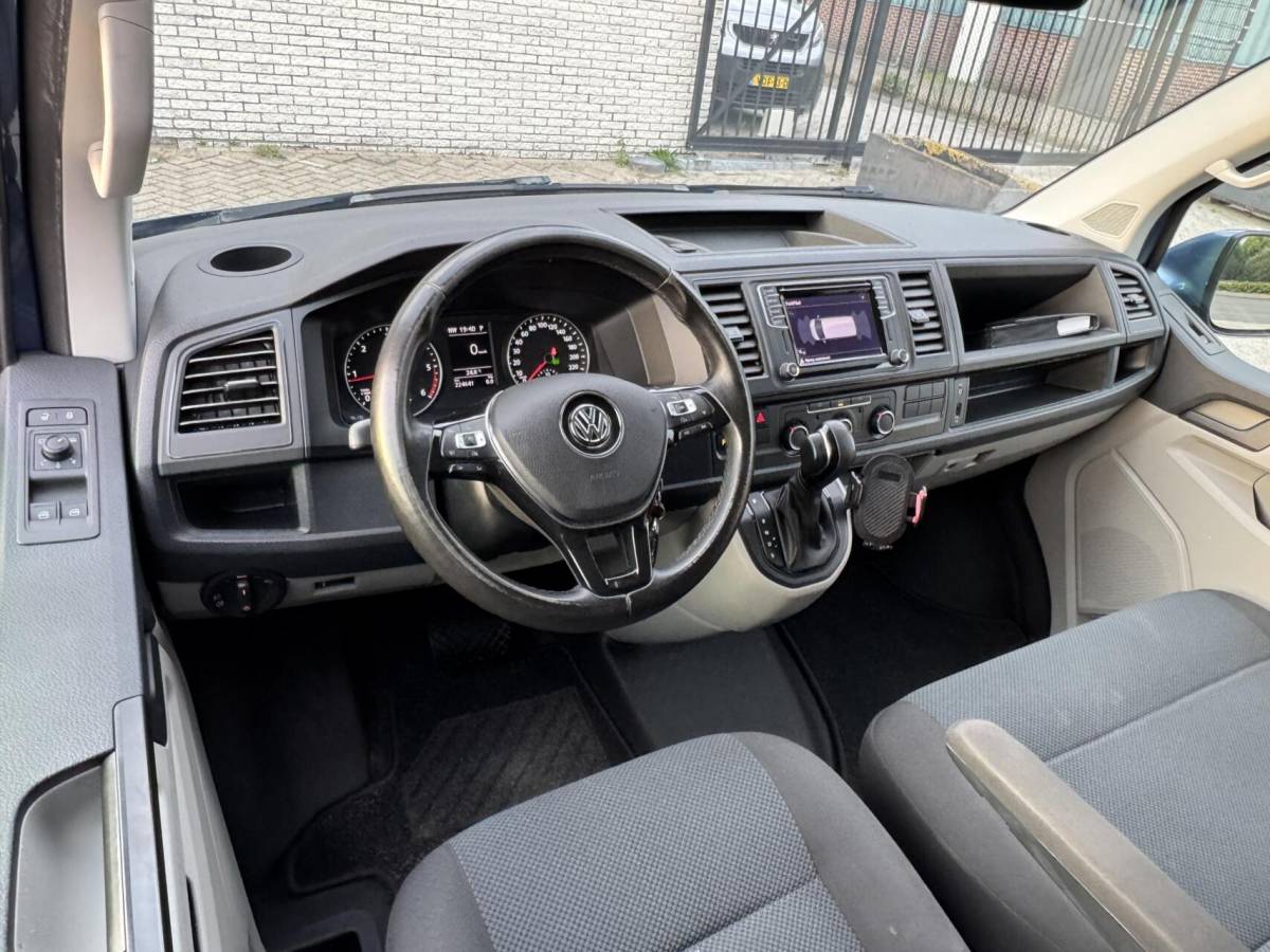 Volkswagen Transporter Volkswagen Transporter 2.0 TDI 150pk Highline Trekhaak/Adapt.Cruise/Carplay/Camera/Navi
