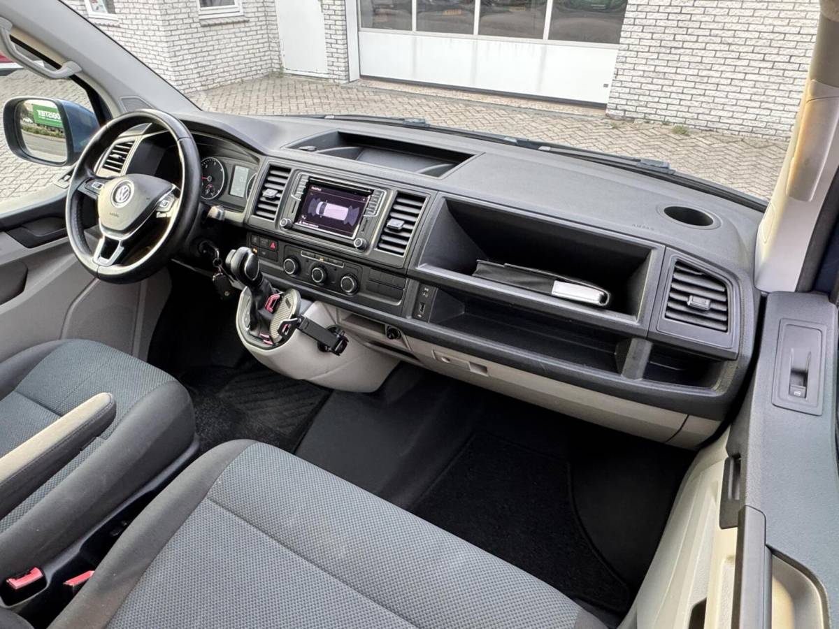 Volkswagen Transporter Volkswagen Transporter 2.0 TDI 150pk Highline Trekhaak/Adapt.Cruise/Carplay/Camera/Navi