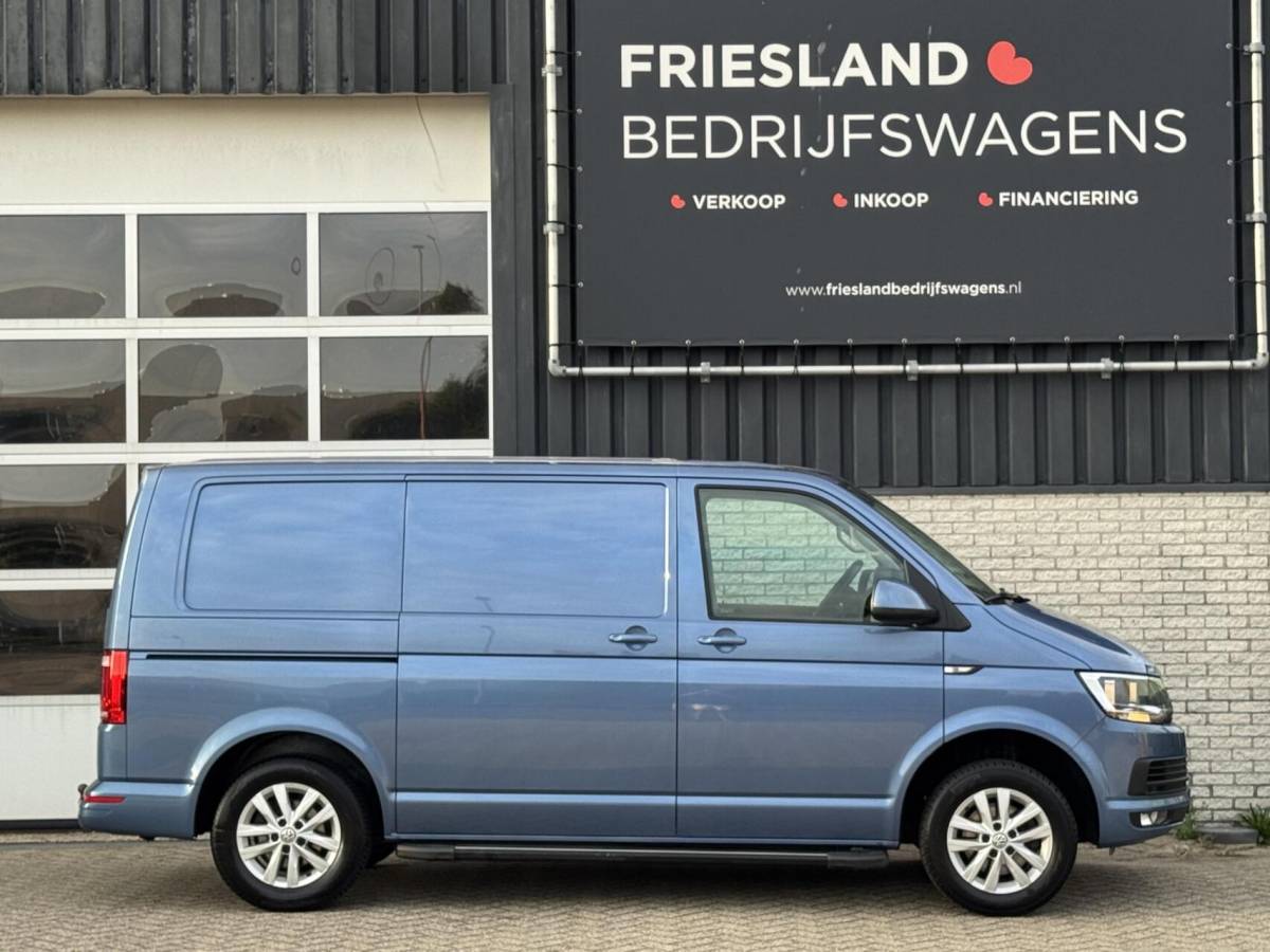 Volkswagen Transporter Volkswagen Transporter 2.0 TDI 150pk Highline Trekhaak/Adapt.Cruise/Carplay/Camera/Navi