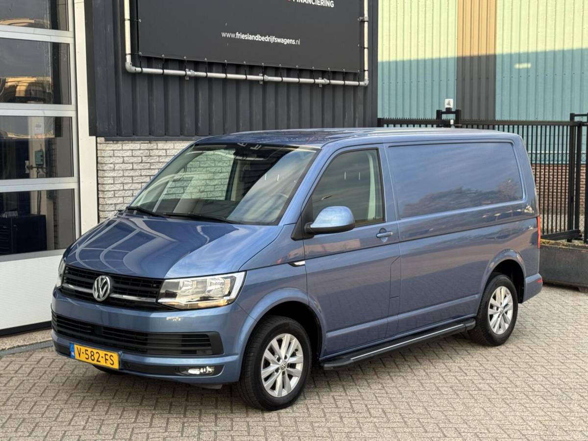 Volkswagen Transporter Volkswagen Transporter 2.0 TDI 150pk Highline Trekhaak/Adapt.Cruise/Carplay/Camera/Navi