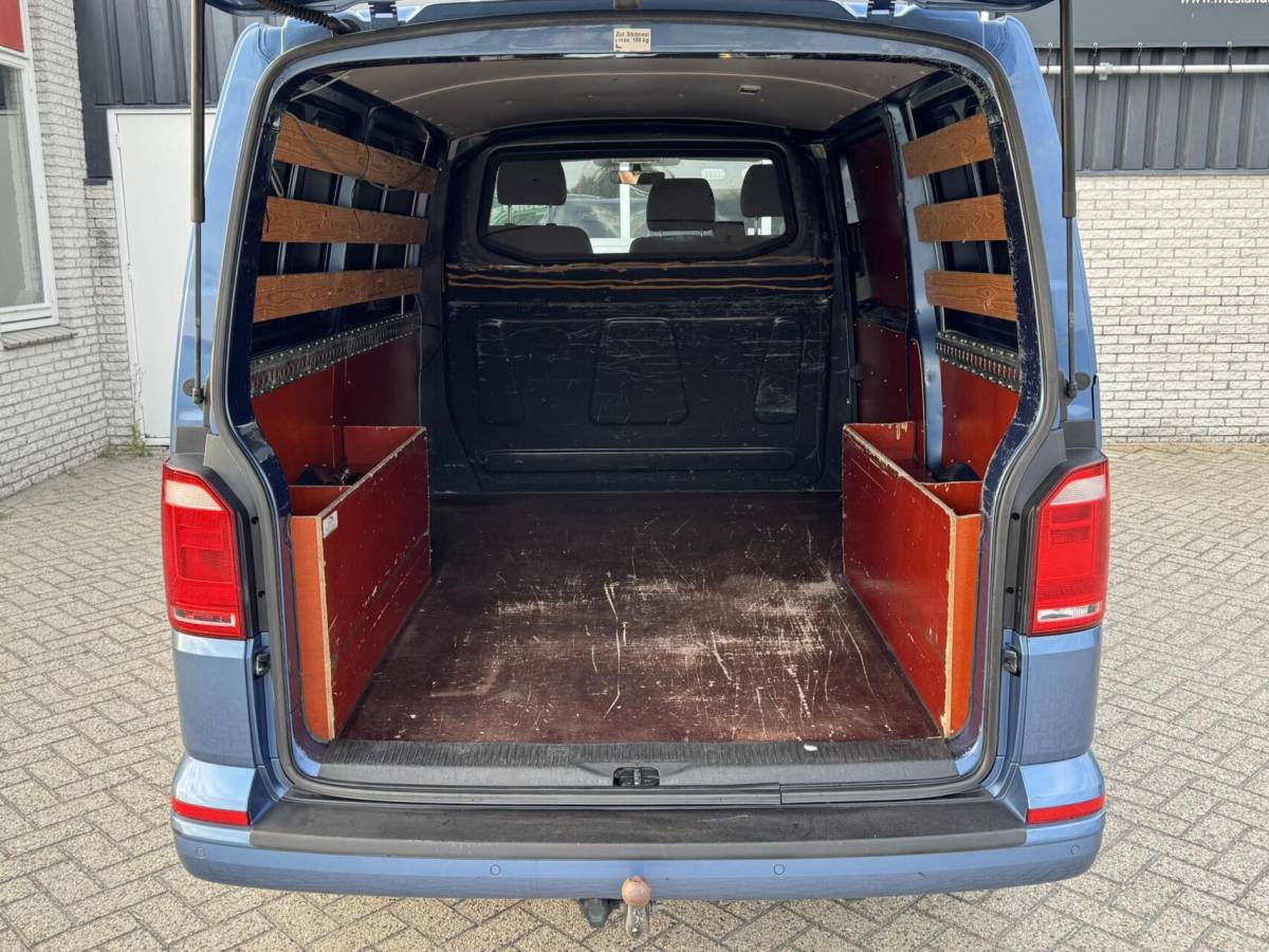Volkswagen Transporter Volkswagen Transporter 2.0 TDI 150pk Highline Trekhaak/Adapt.Cruise/Carplay/Camera/Navi