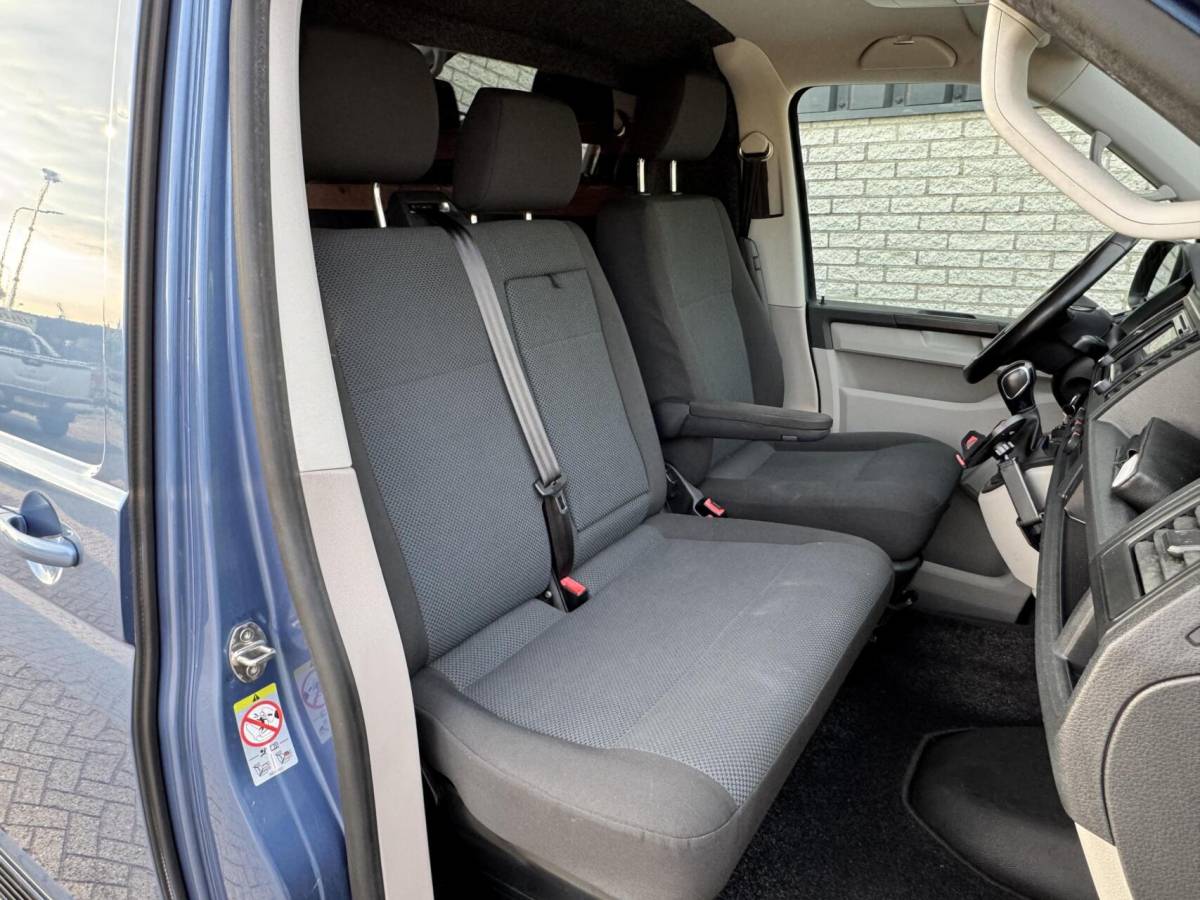 Volkswagen Transporter Volkswagen Transporter 2.0 TDI 150pk Highline Trekhaak/Adapt.Cruise/Carplay/Camera/Navi
