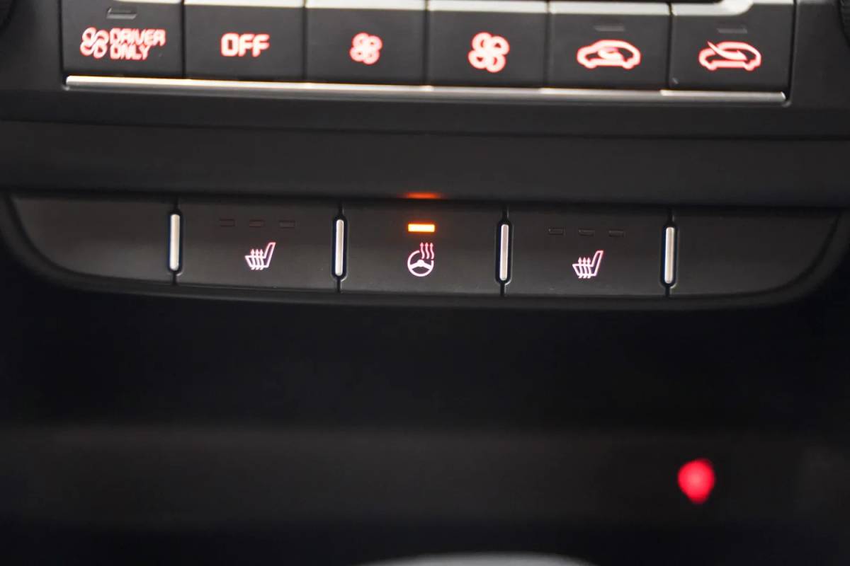 Kia Ceed Sportswagon Kia Ceed SPORTSWAGON 1.6 GDi PHEV DynamicPlusLine Aut. [ Adapt.cruise Camera Stoelverwarming ]