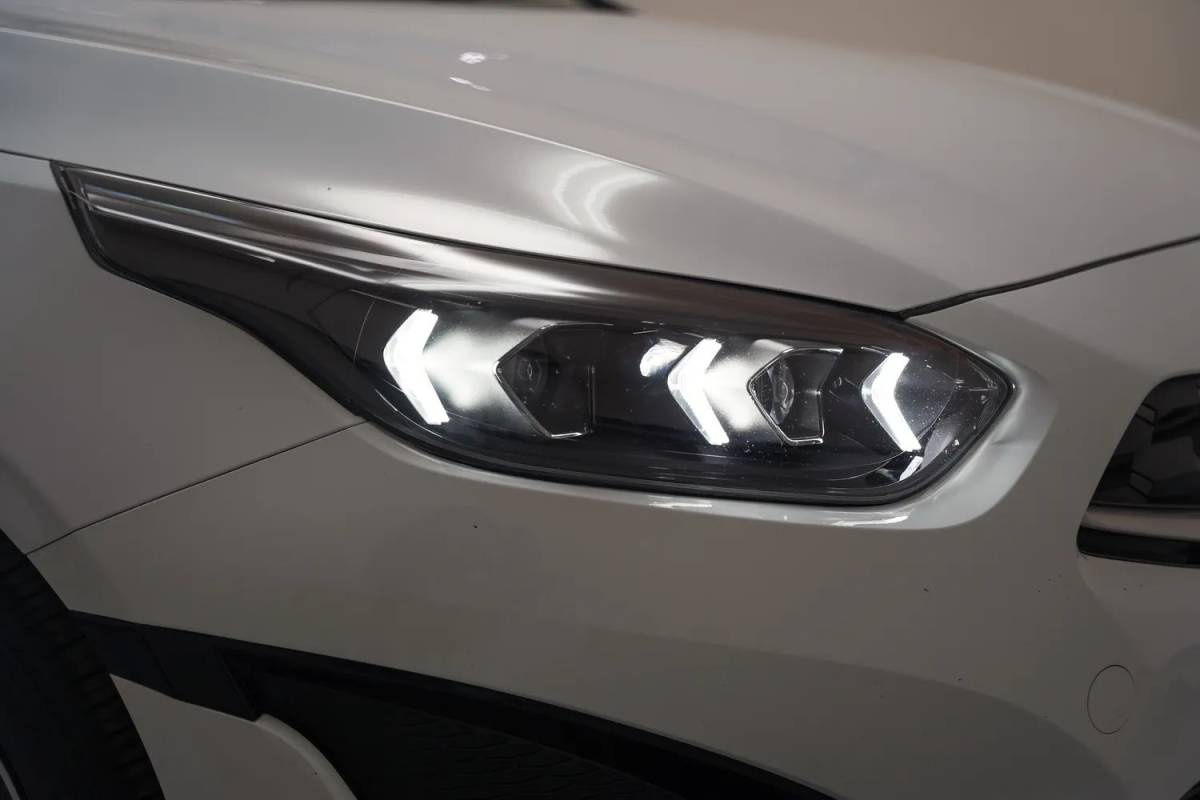 Kia Ceed Sportswagon Kia Ceed SPORTSWAGON 1.6 GDi PHEV DynamicPlusLine Aut. [ Adapt.cruise Camera Stoelverwarming ]