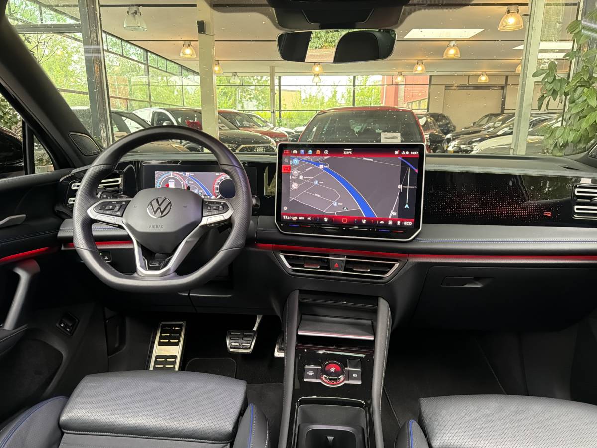 Volkswagen Tiguan Volkswagen Tiguan 1.5 eHybrid 272PK DSG R-LINE SPORT LEDER/HARMAN-KARDON/PANORAMADAK