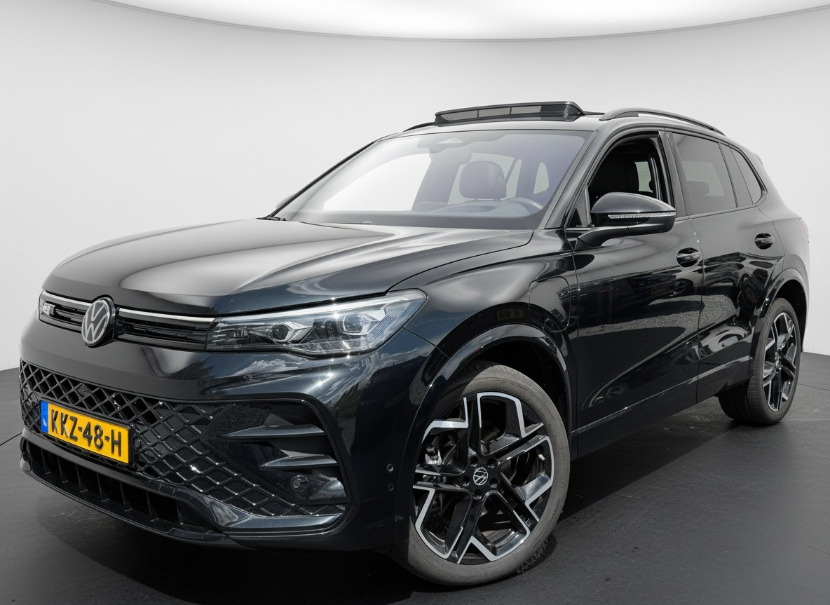 Volkswagen Tiguan Volkswagen Tiguan 1.5 eHybrid 272PK DSG R-LINE SPORT LEDER/HARMAN-KARDON/PANORAMADAK