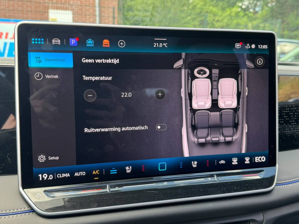 Volkswagen Tiguan Volkswagen Tiguan 1.5 eHybrid 272PK DSG R-LINE SPORT LEDER/HARMAN-KARDON/PANORAMADAK